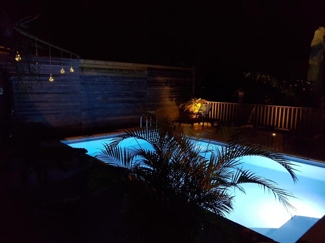 Appartamento Chez Karine & Harold Sainte-Luce Esterno foto